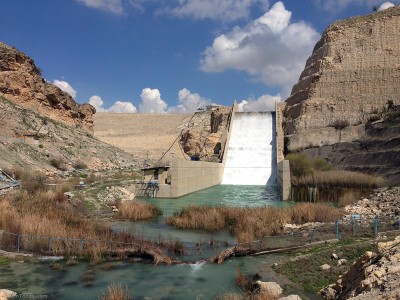 سرریز آب سد ایلام