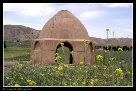 چهار طاقی - دره شهر